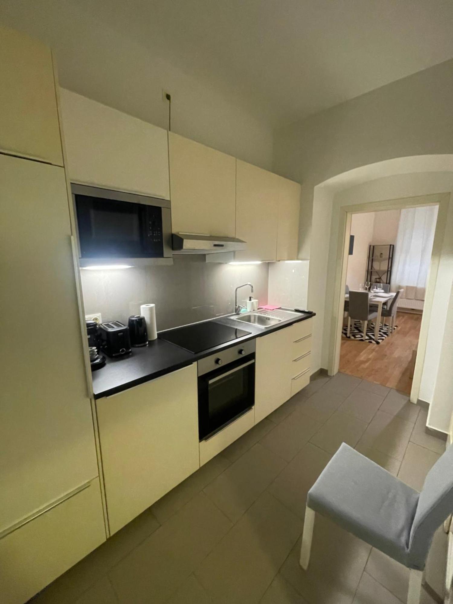 Cozy 5-Person Apartment In Vienna 2 Exterior photo
