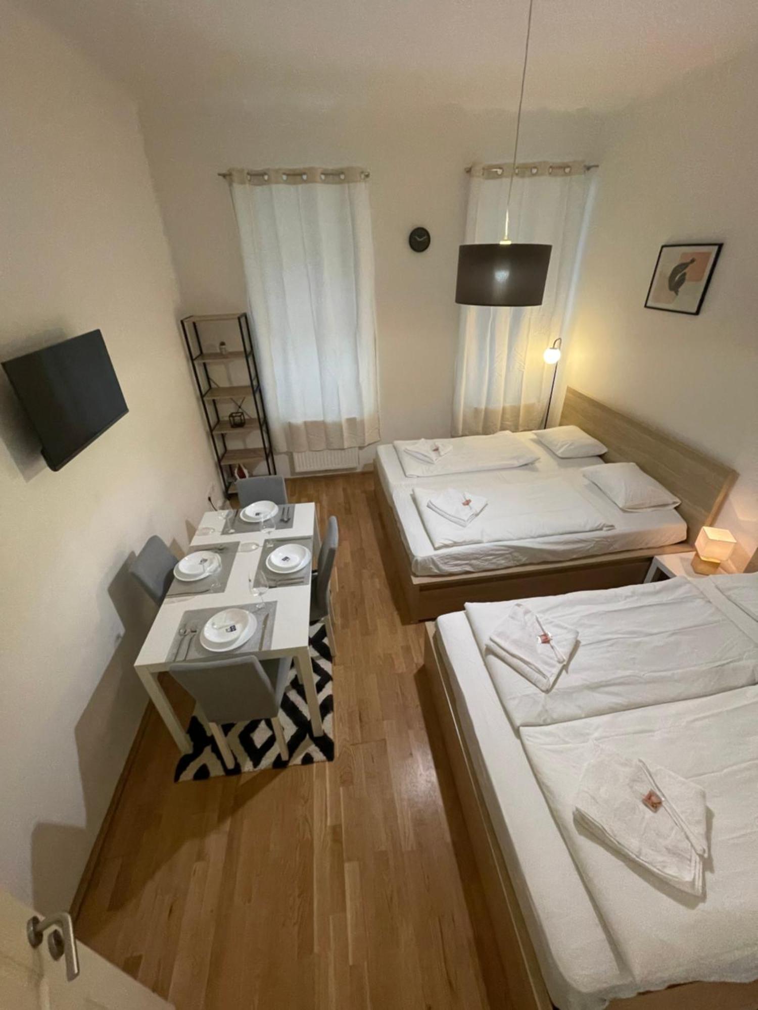 Cozy 5-Person Apartment In Vienna 2 Exterior photo